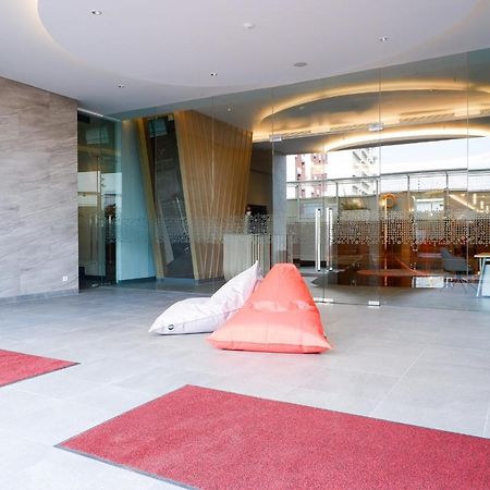 Harris Hotel And Conventions Kelapa Gading Jakarta Exteriör bild