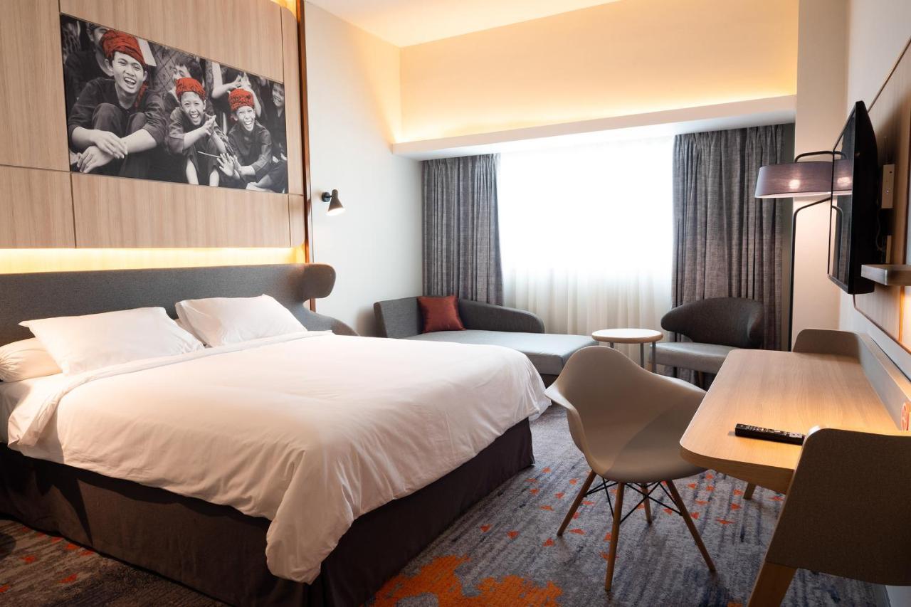 Harris Hotel And Conventions Kelapa Gading Jakarta Exteriör bild