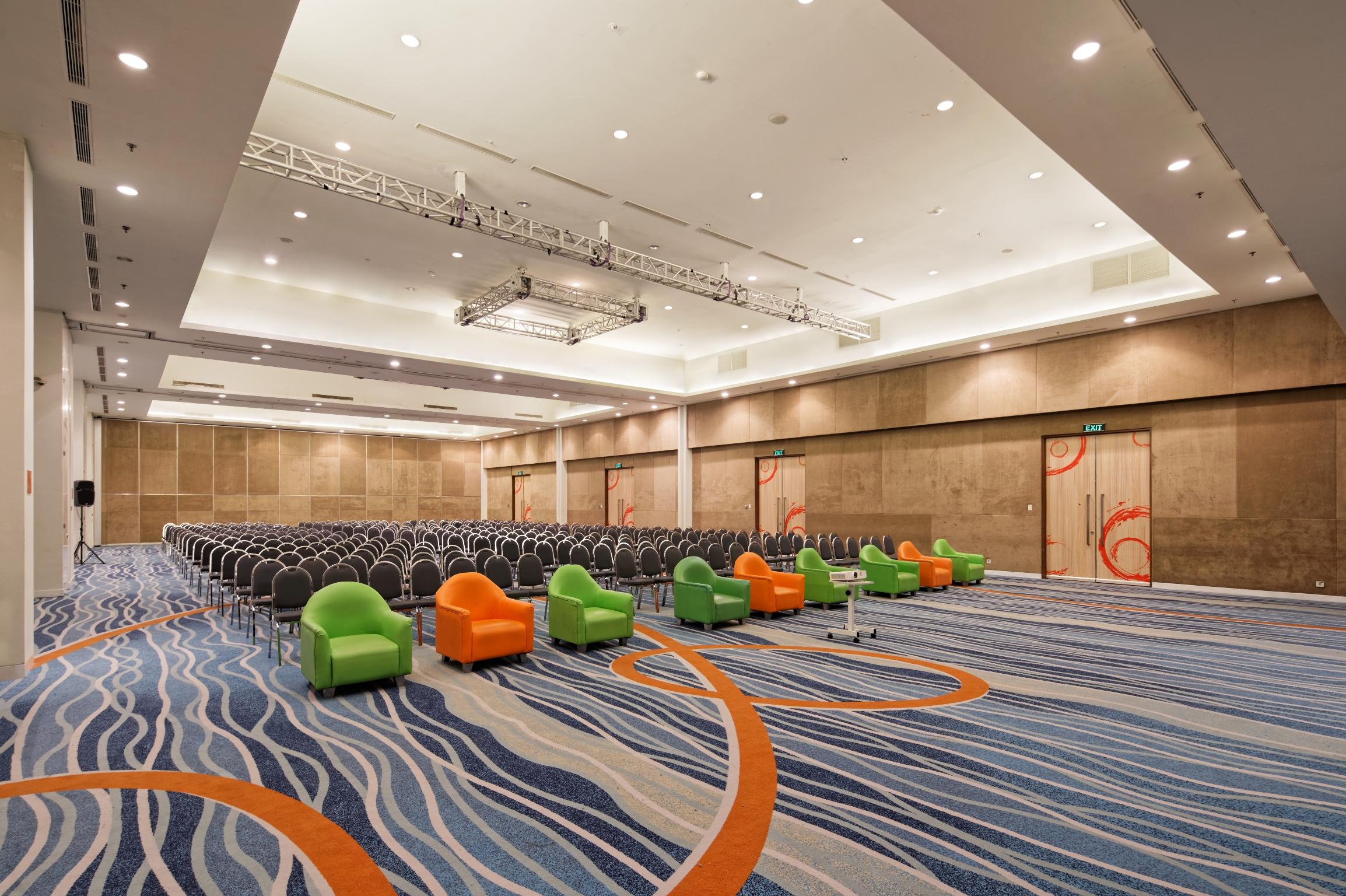 Harris Hotel And Conventions Kelapa Gading Jakarta Exteriör bild