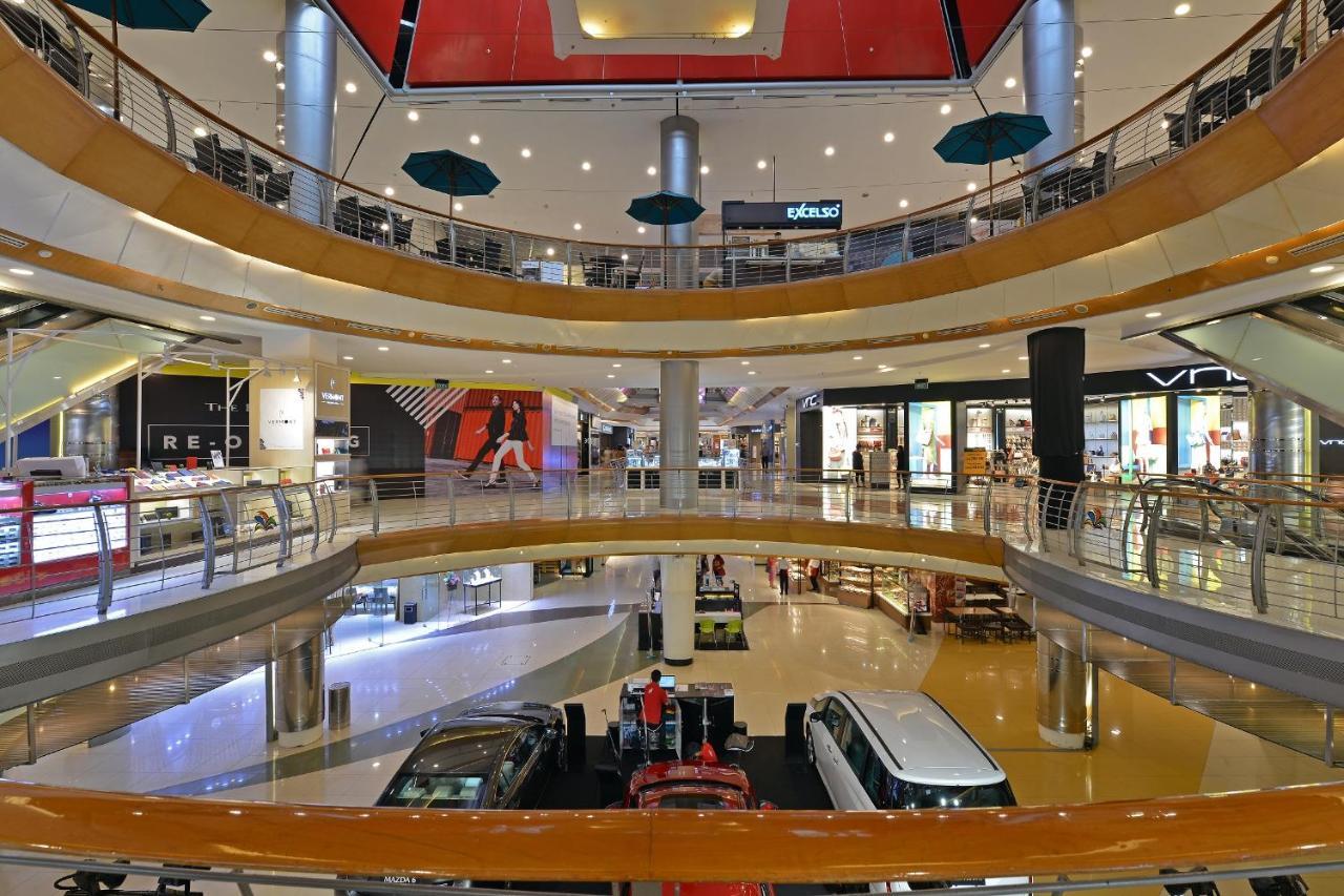 Harris Hotel And Conventions Kelapa Gading Jakarta Exteriör bild